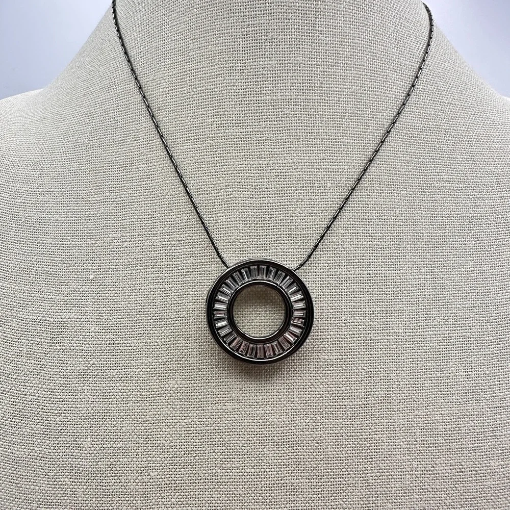 Vintage 80s Baguette Circle Halo Pendant Necklace Gunmetal Tone Chain Jewelry